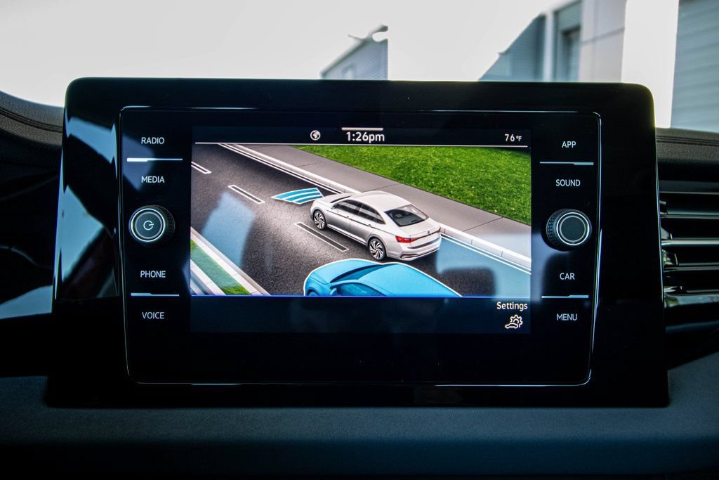 New 2026 Volkswagen Jetta SE FWD image 39