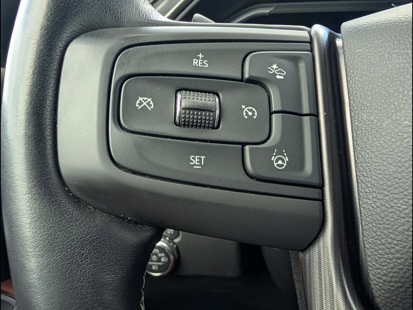 Used 2024 GMC Sierra 1500 Denali Ultimate AWD/4WD image 17