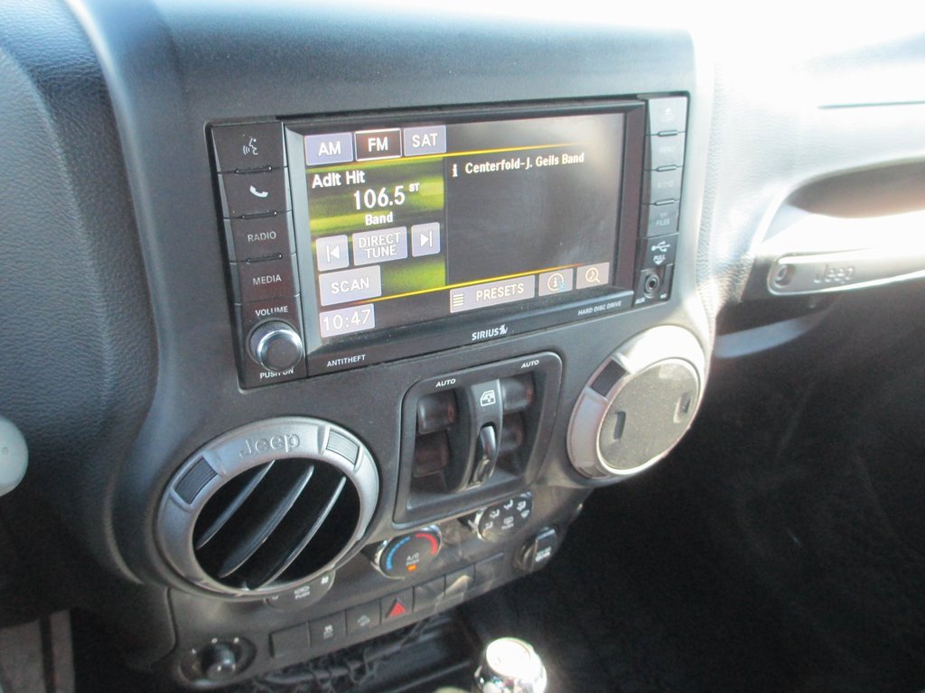 Used 2015 Jeep Wrangler Unlimited Sport w/ Quick Order Package 24S image 17