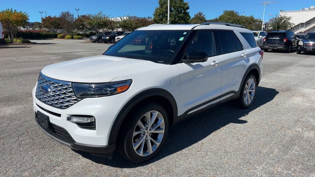 Used 2022 Ford Explorer Platinum w/ Equipment Group 601A image 28