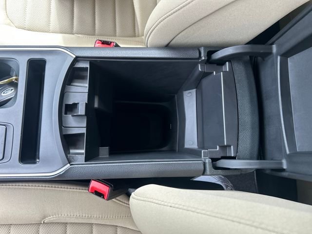 Used 2024 Ford Edge SE image 24