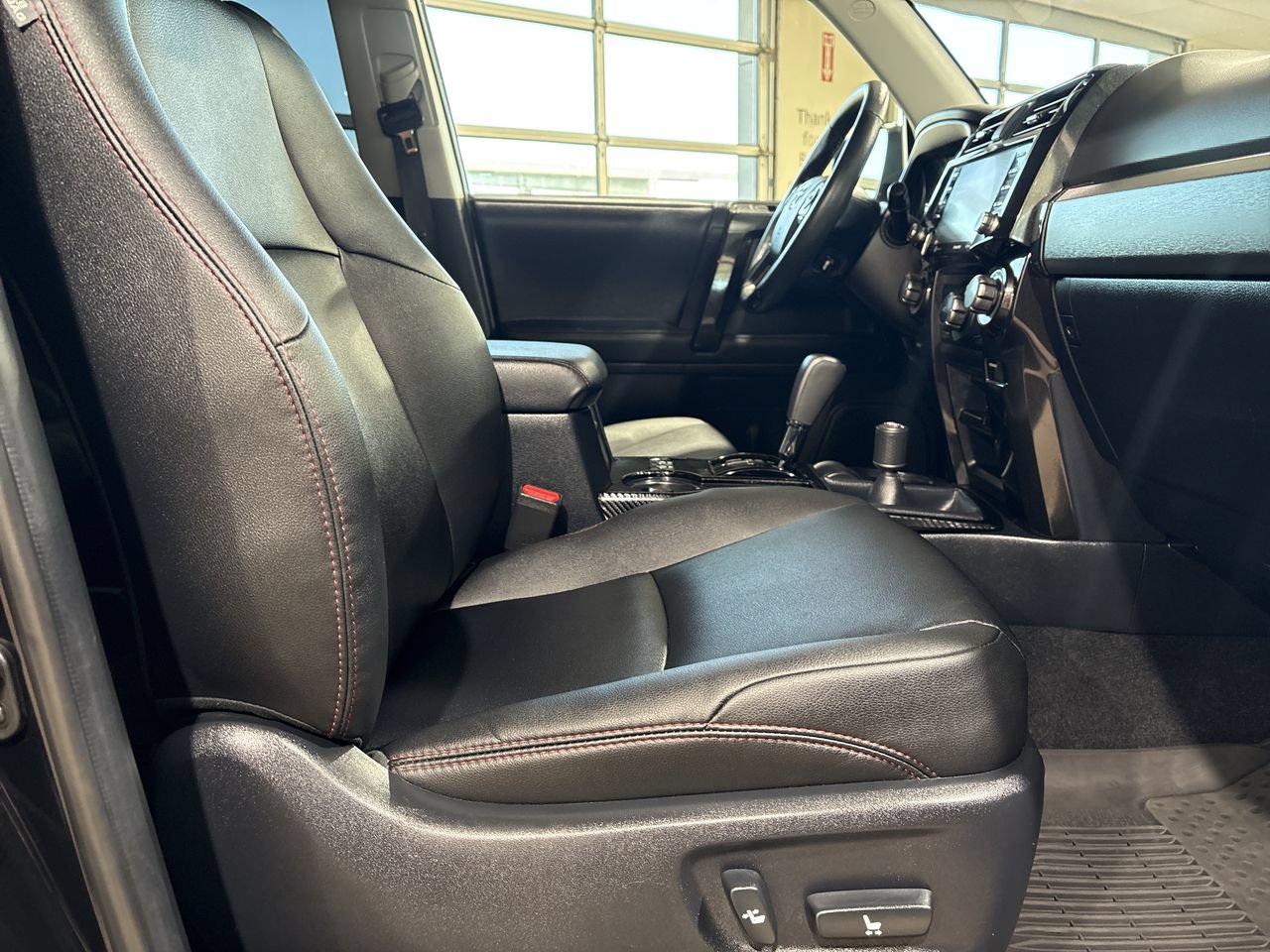 Certified 2024 Toyota 4Runner TRD Off-Road Premium w/ Moonroof Package AWD/4WD image 26