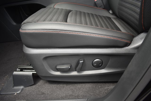 New 2026 Nissan Pathfinder Rock Creek AWD/4WD image 13
