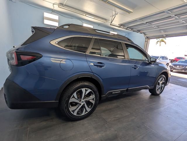 Used 2021 Subaru Outback Limited image 13