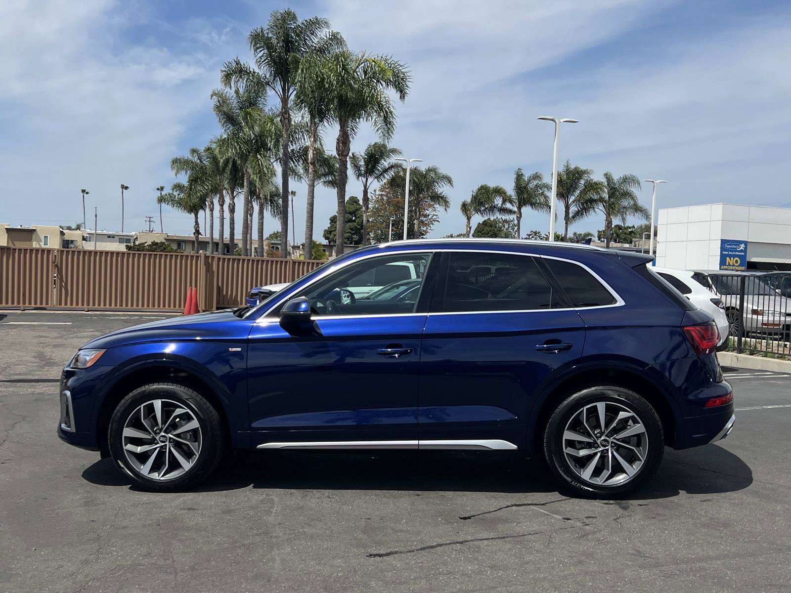 Used 2022 Audi Q5 2.0T Premium image 2