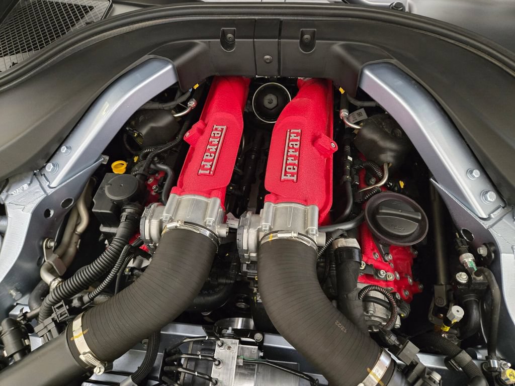 Used 2023 Ferrari Portofino M RWD image 30