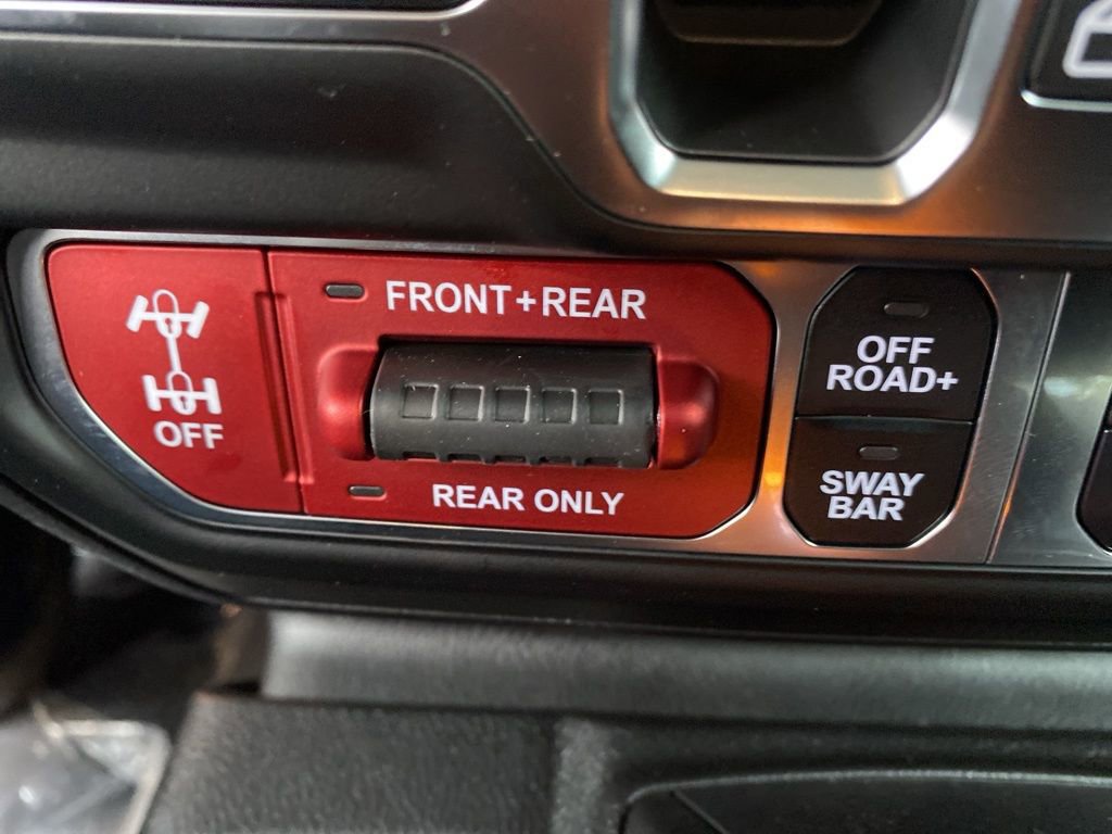 New 2026 Jeep Wrangler Unlimited Rubicon w/ Technology Group image 35