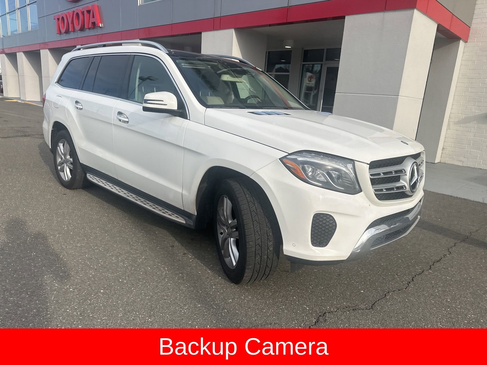 Used 2017 Mercedes-Benz GLS 450 4MATIC image 6
