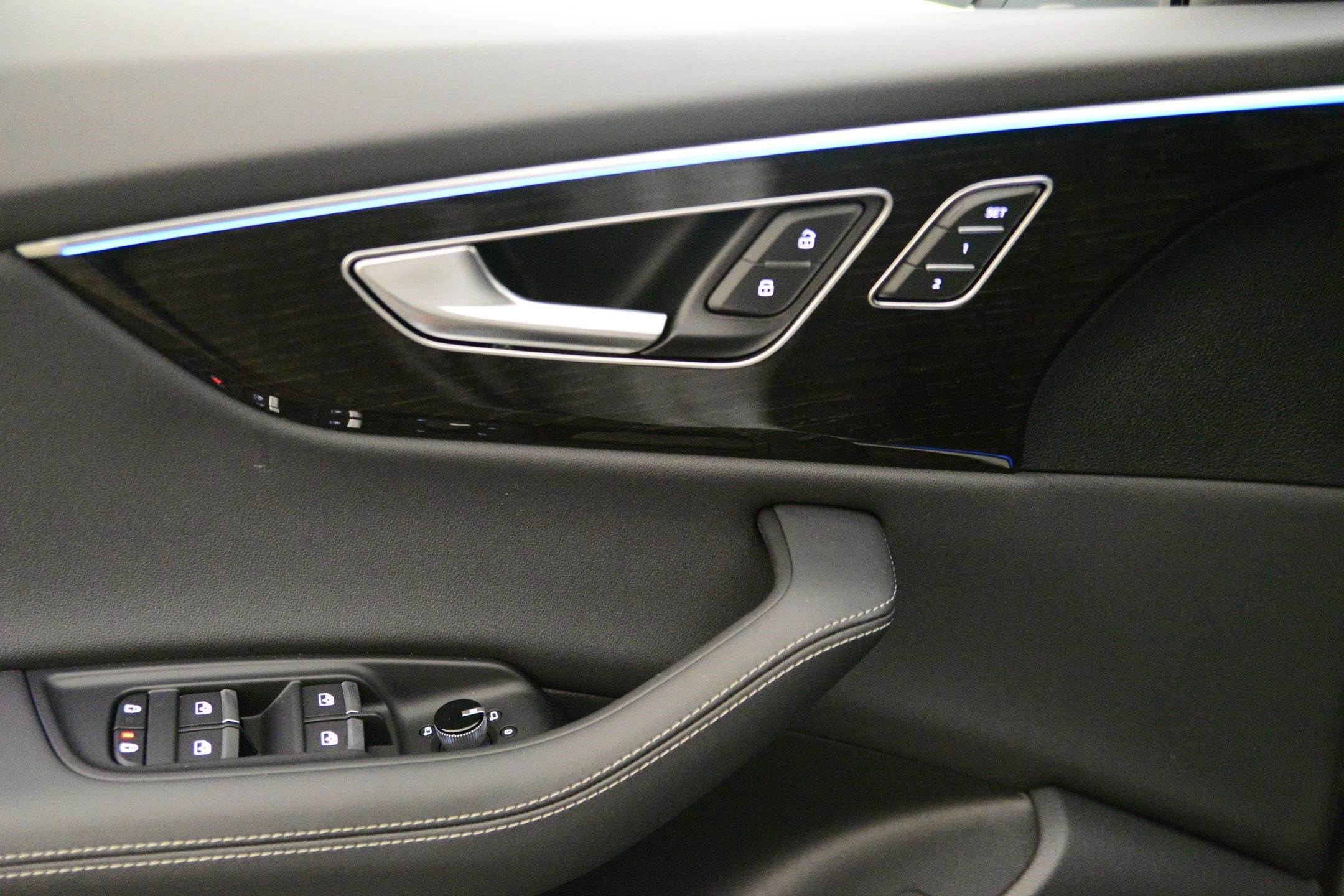 New 2026 Audi Q8 Premium Plus image 24