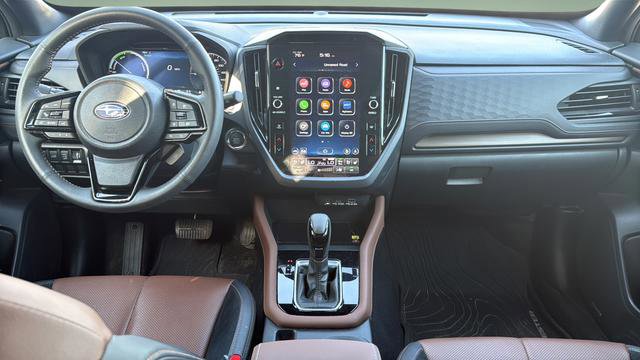 Used 2023 Subaru Forester Touring w/ Popular Package #2 image 7