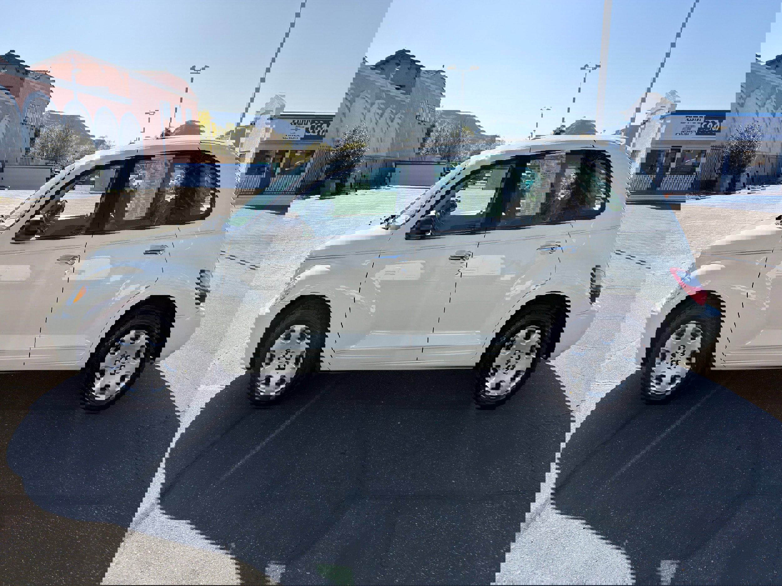 Used 2007 Chrysler PT Cruiser image 35