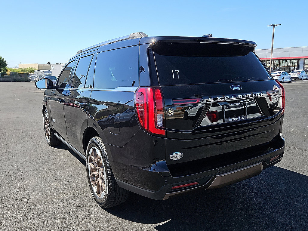 Used 2026 Ford Expedition King Ranch AWD/4WD image 2