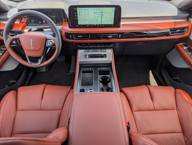 New 2026 Lincoln Aviator Reserve w/ Luxury Package RWD image 5