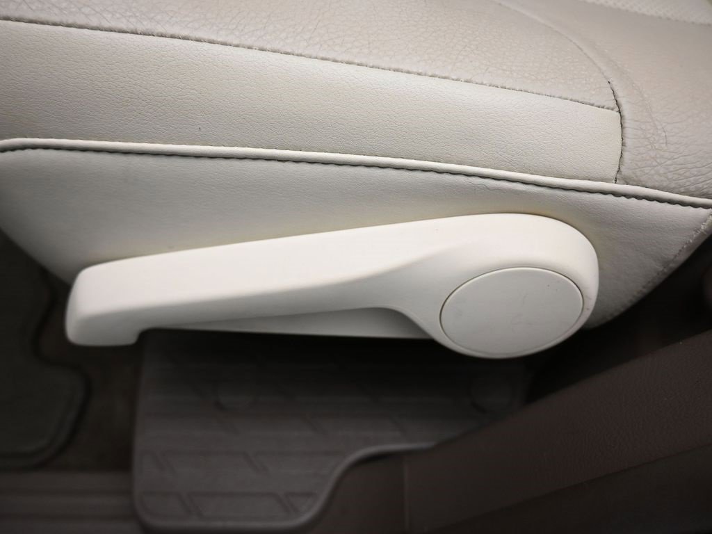 Used 2014 Lexus GX 460 image 29