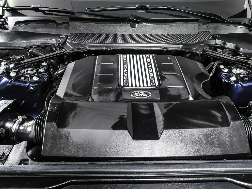 Used 2018 Land Rover Discovery HSE image 36