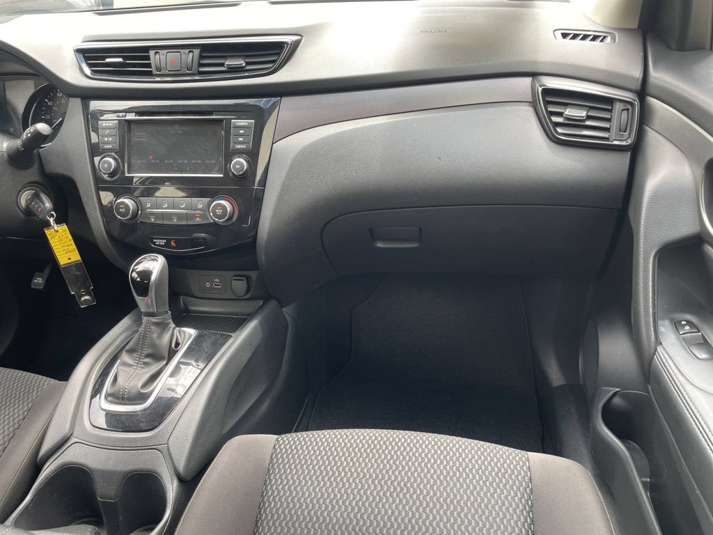 Used 2019 Nissan Rogue Sport S AWD/4WD image 28