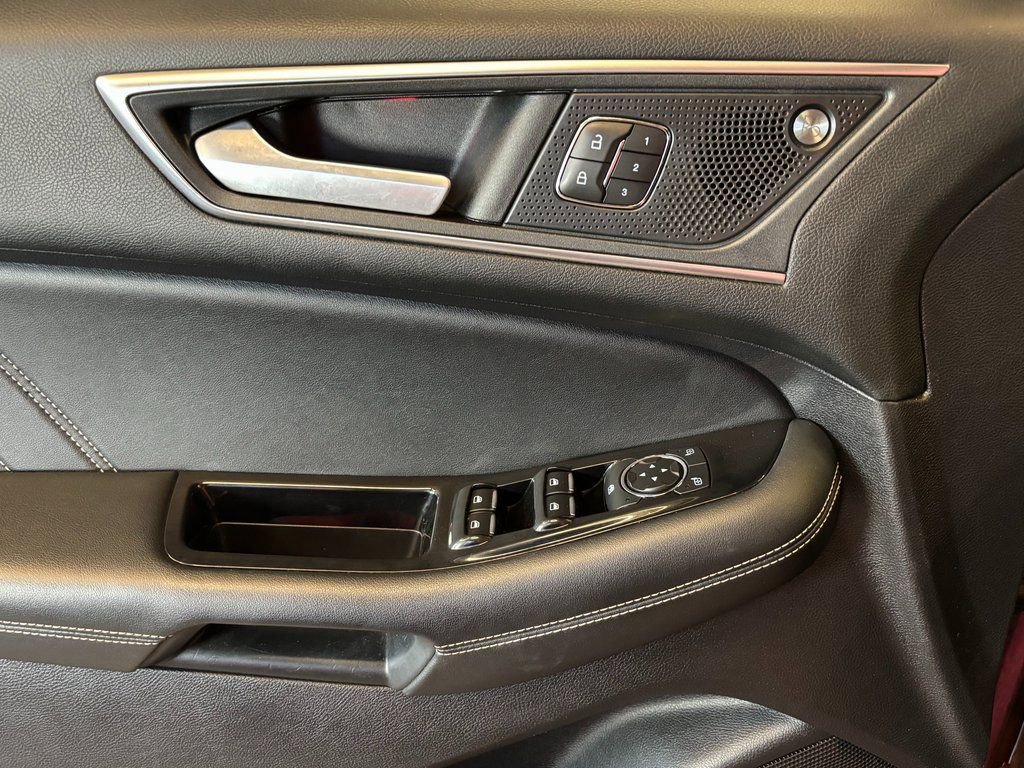 Used 2019 Ford Edge ST w/ Equipment Group 401A AWD/4WD image 20