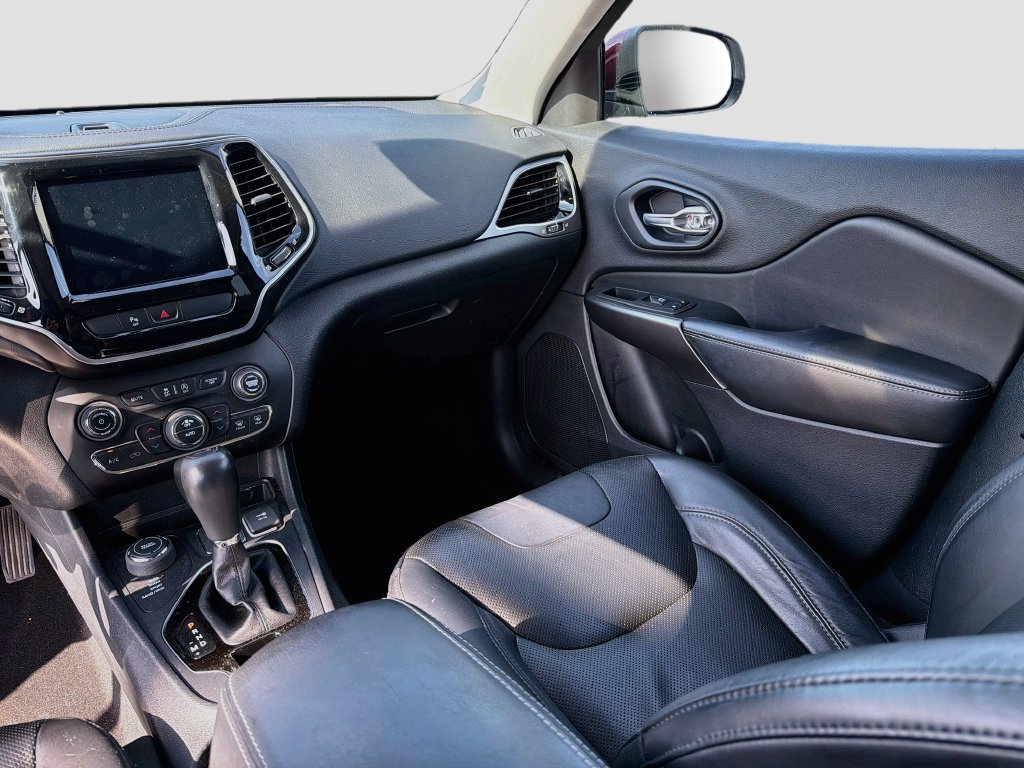 Used 2020 Jeep Cherokee Limited AWD/4WD image 24