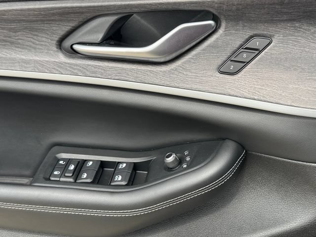 Used 2023 Jeep Grand Cherokee 4WD 4xe image 30