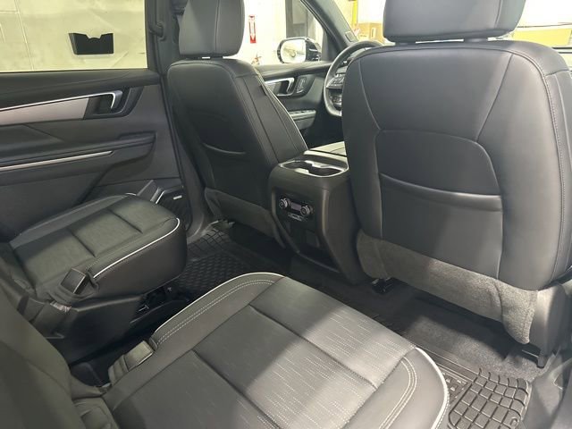 Used 2025 Buick Enclave Sport Touring w/ Power Package image 43