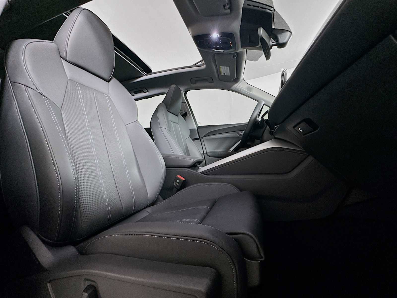 New 2025 Audi Q5 Premium Plus image 26