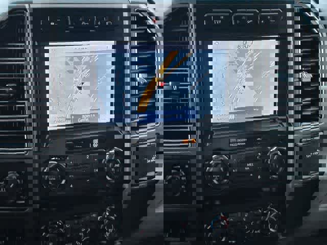 Used 2020 Ford F250 XLT w/ XLT Premium Package image 18