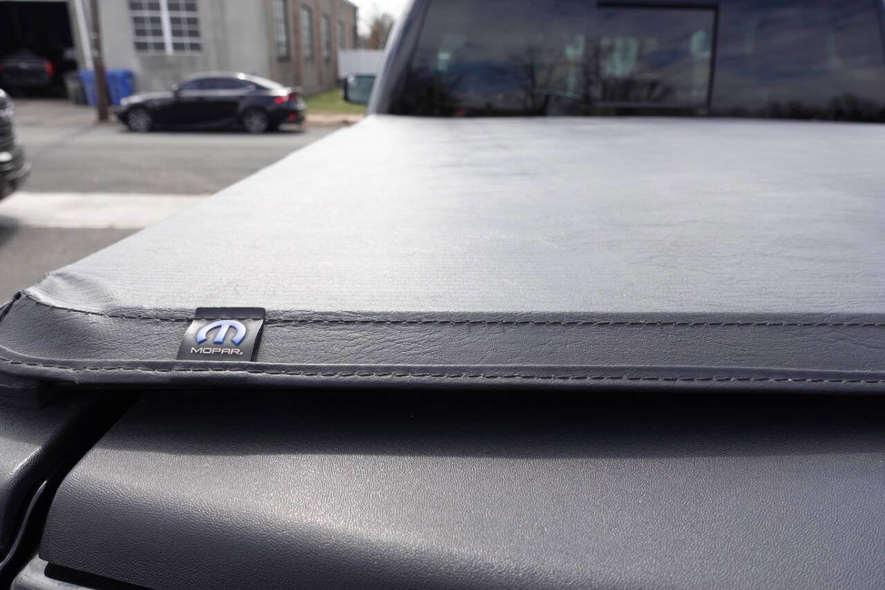 Used 2022 RAM 1500 Laramie AWD/4WD image 33