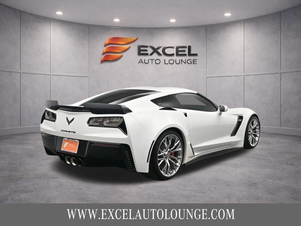 Used 2016 Chevrolet Corvette Z06 w/ 2LZ Preferred Equipment Group image 6