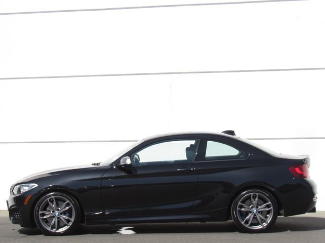 Used 2016 BMW M235i xDrive Coupe AWD/4WD image 4