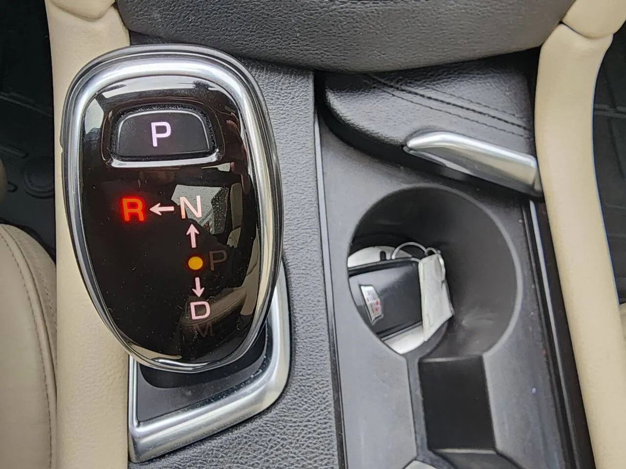 Used 2017 Cadillac XT5 Luxury w/ Driver Awareness Package image 25