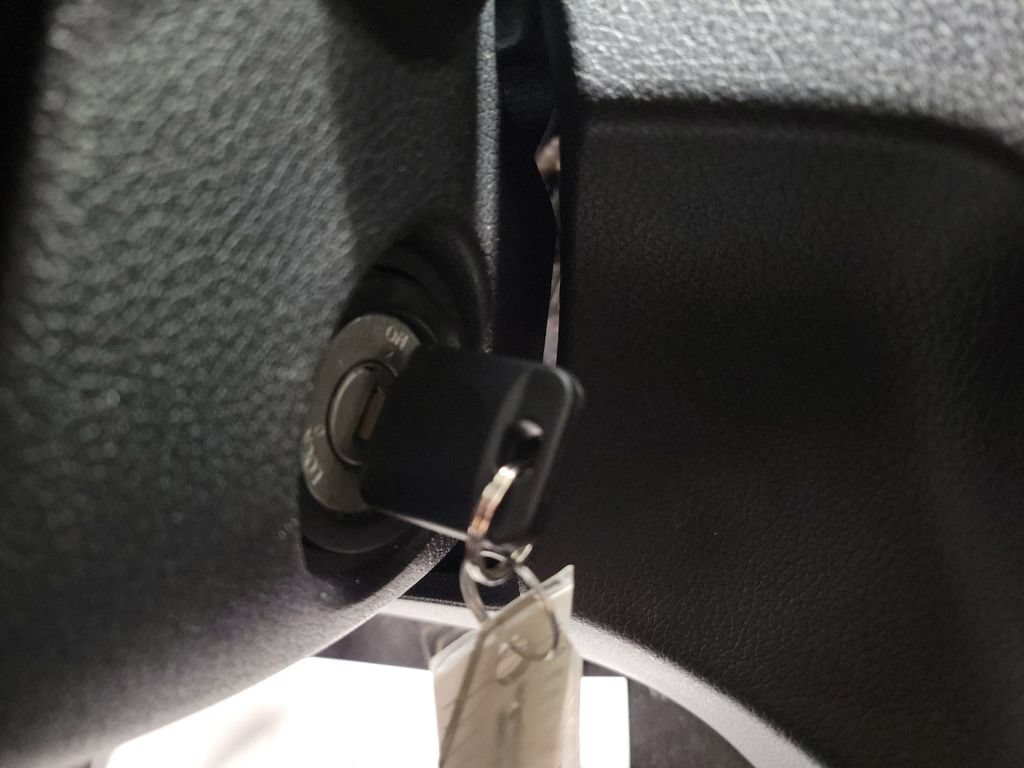 Used 2020 Nissan Rogue S AWD/4WD image 19