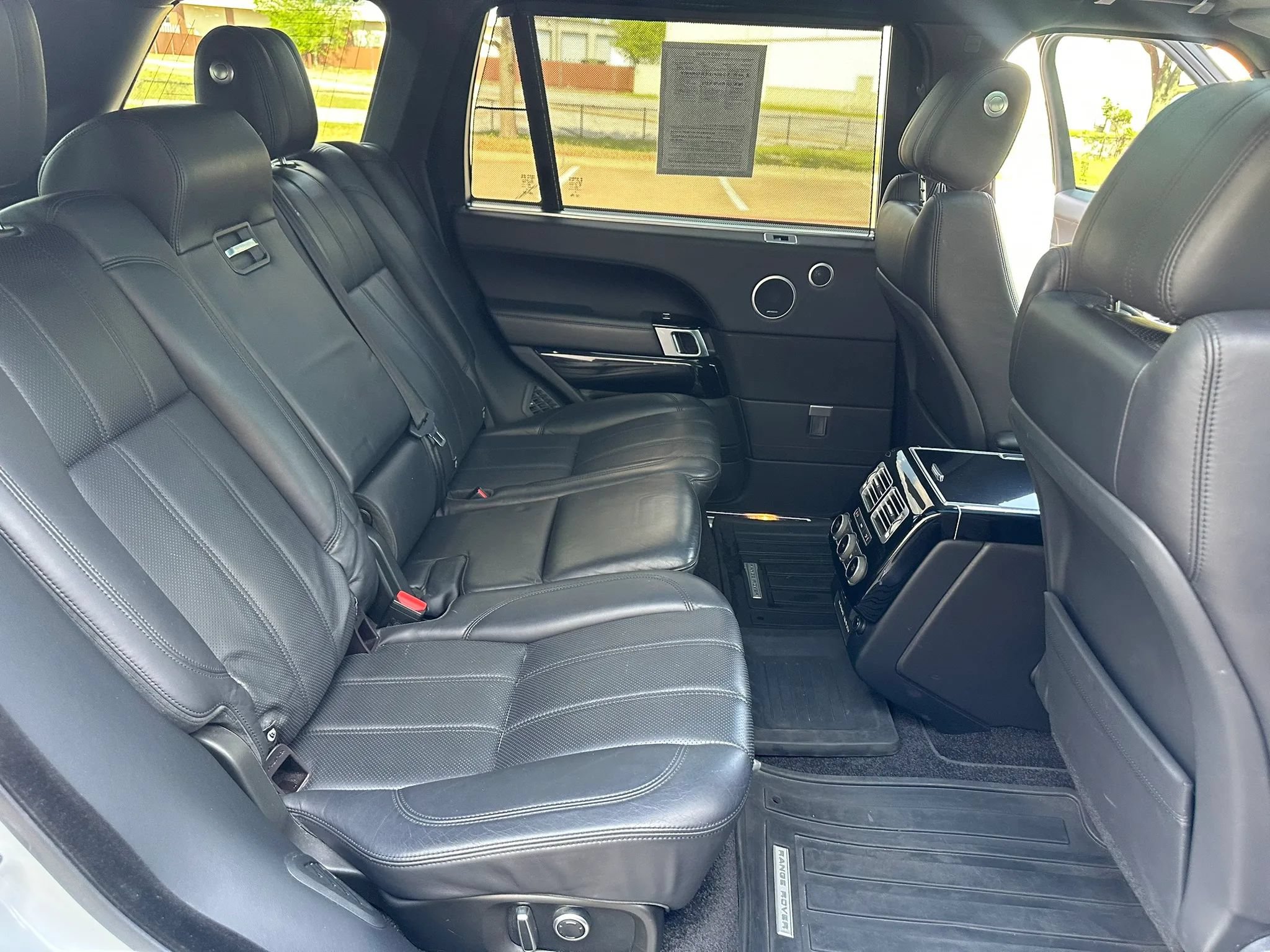 Used 2017 Land Rover Range Rover Long Wheelbase Supercharged AWD/4WD image 25