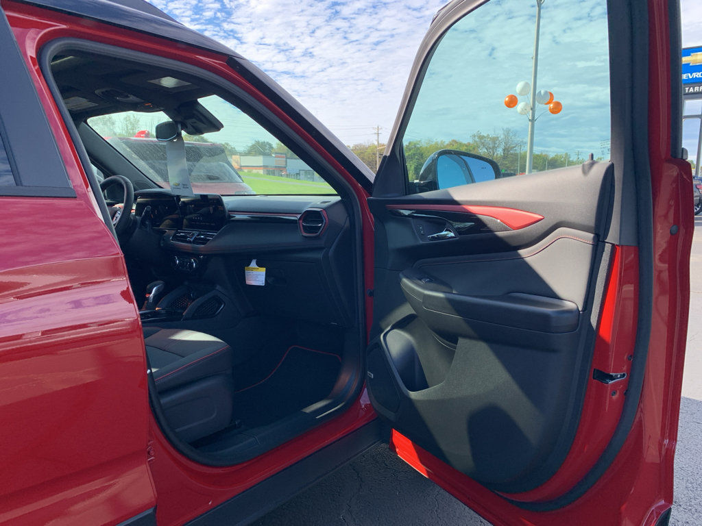New 2026 Chevrolet TrailBlazer RS w/ Convenience Package FWD image 28