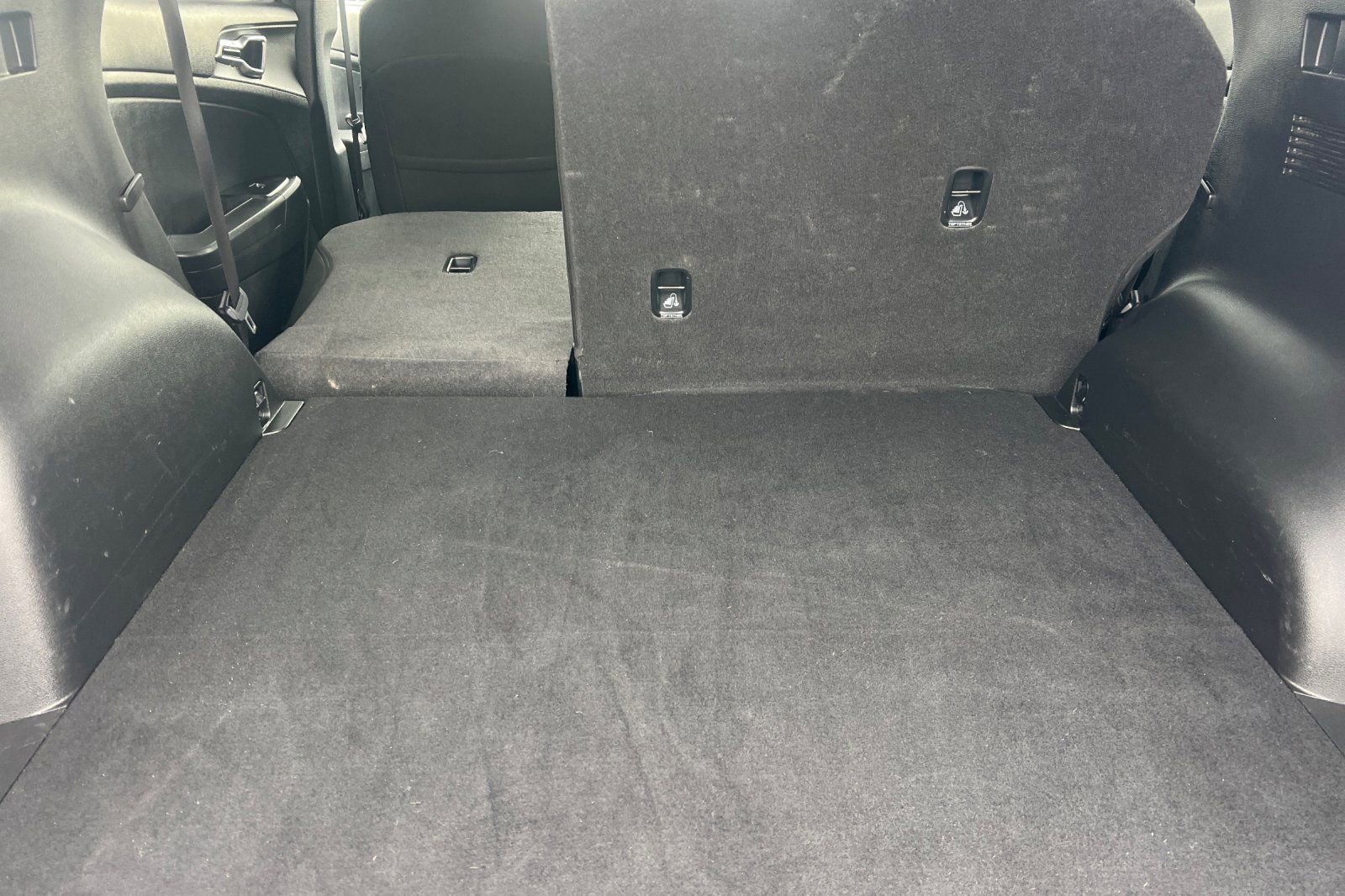 Used 2024 Kia Sportage LX image 12