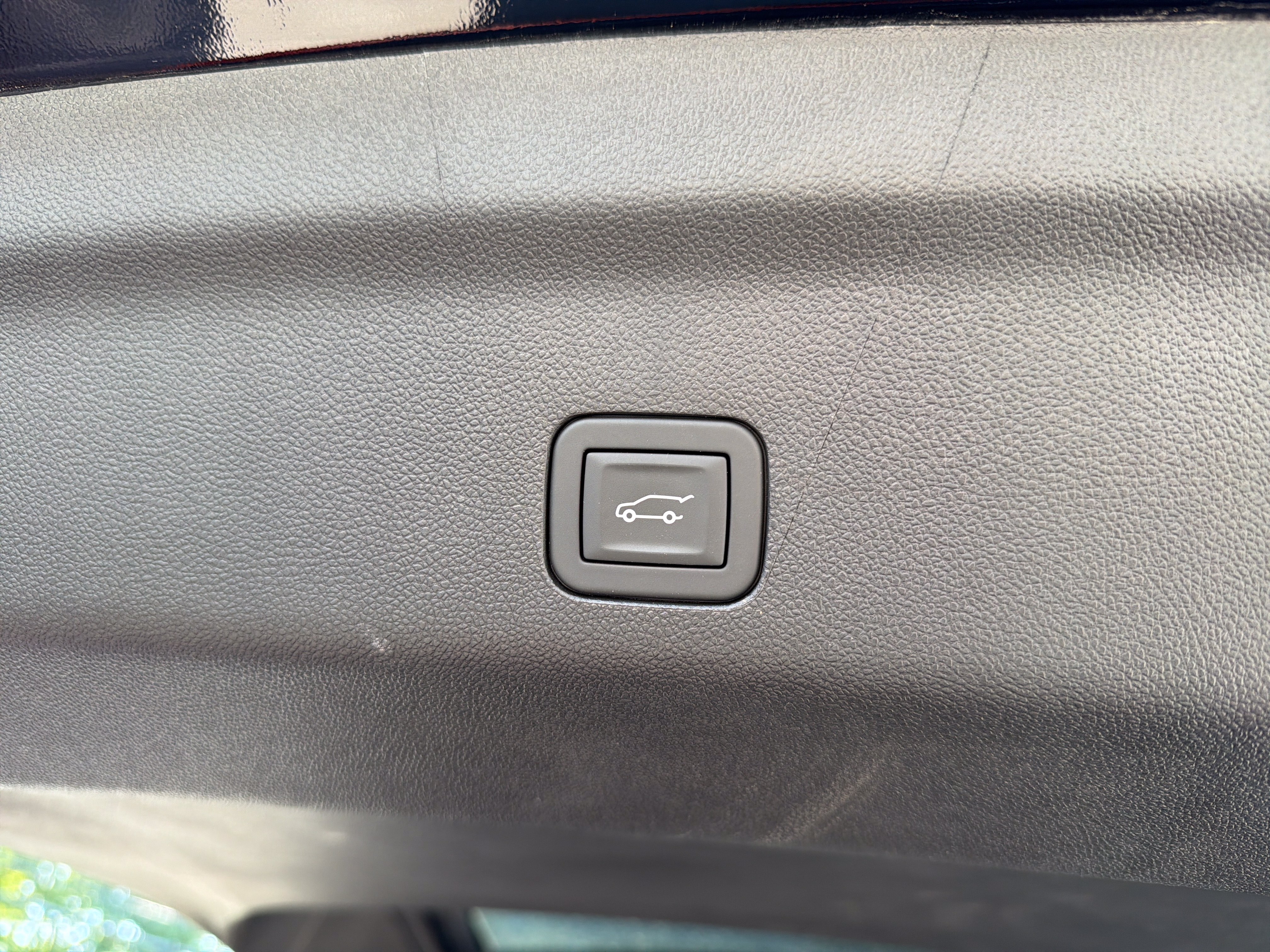 Used 2025 Cadillac Escalade V AWD/4WD image 37