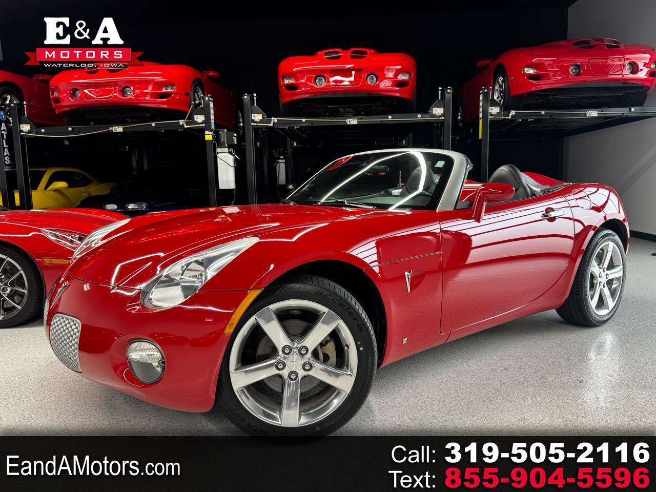 Used 2007 Pontiac Solstice Convertible w/ Premium Package RWD image 1