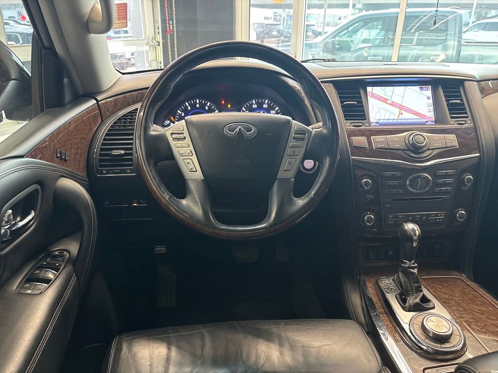 Used 2016 INFINITI QX80 4WD w/ Driver's Assistance Package image 15