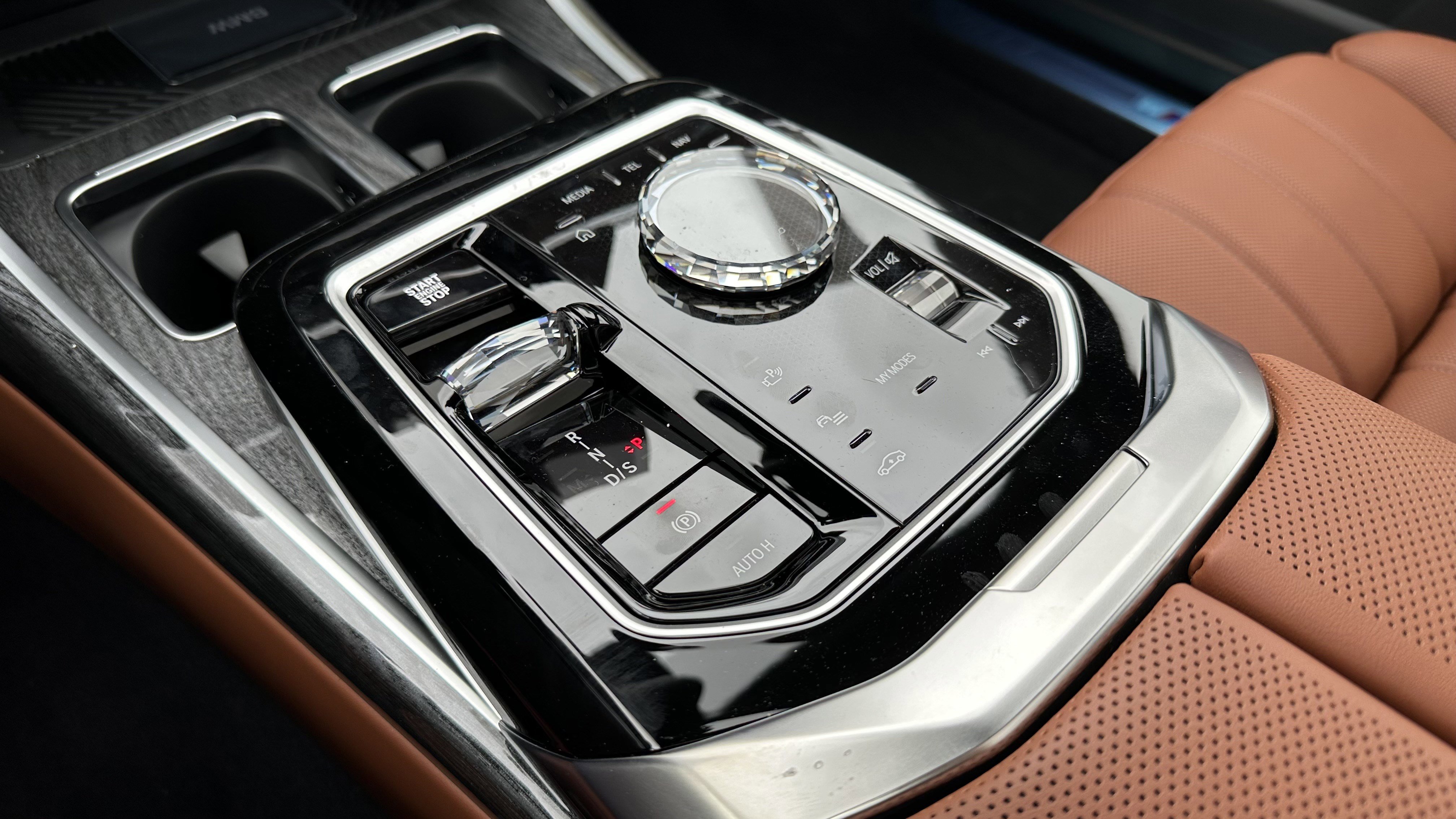 New 2025 BMW 760i xDrive w/ Executive Package image 25