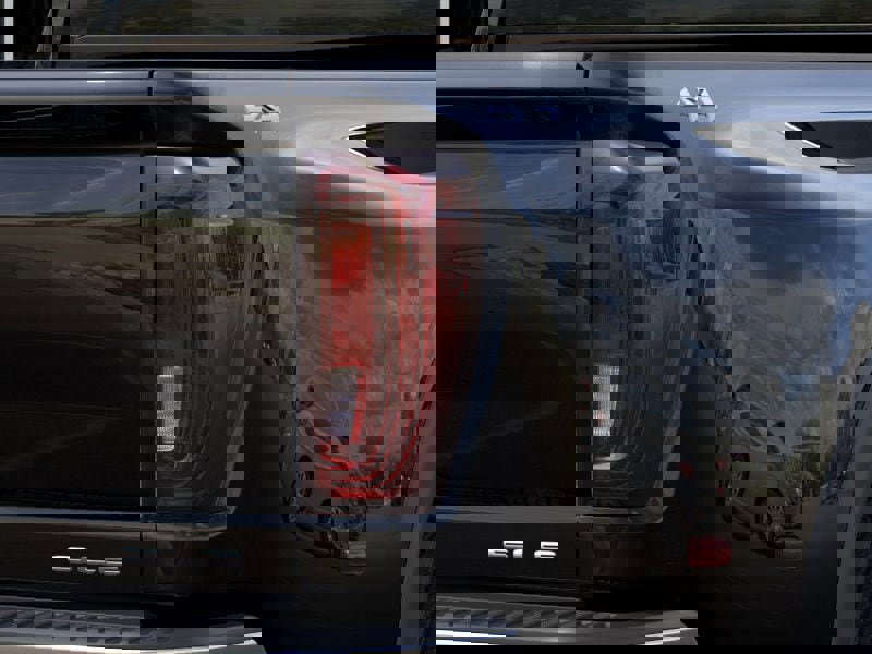 New 2026 GMC Sierra 3500 SLE image 11