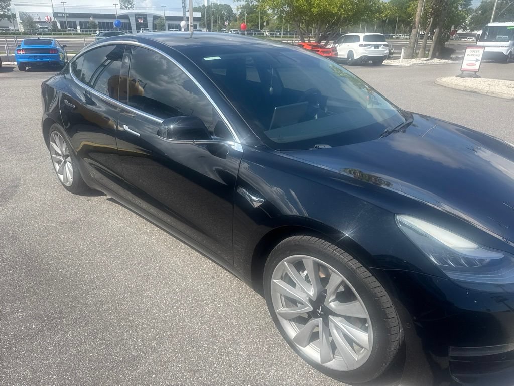 Used 2019 Tesla Model 3 Standard Range Plus RWD image 3