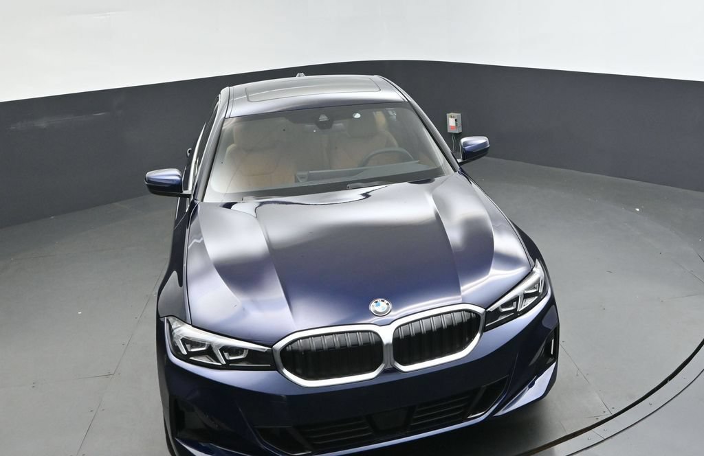 New 2026 BMW 330i Sedan w/ Convenience Package RWD image 37