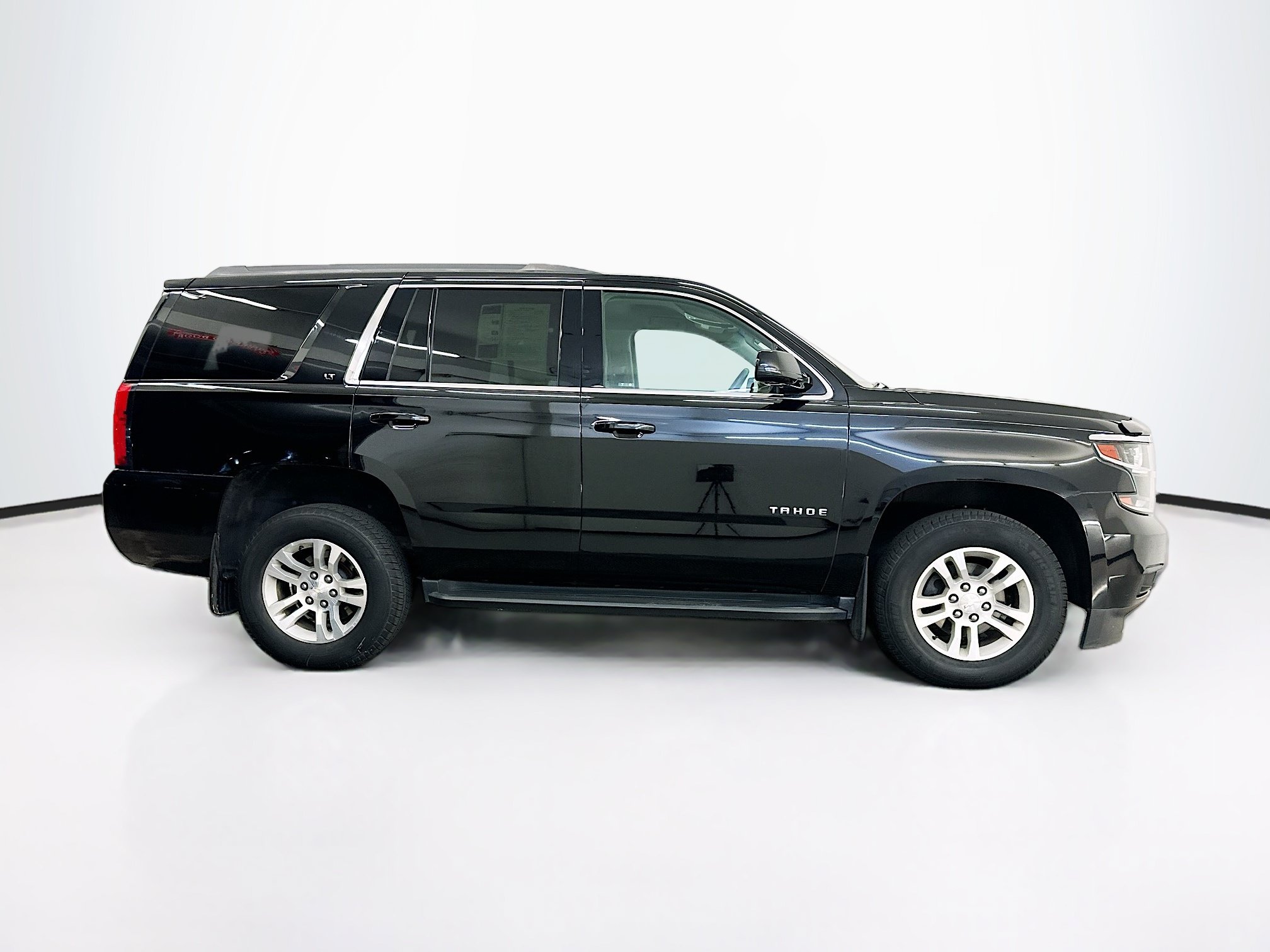 Used 2019 Chevrolet Tahoe LT AWD/4WD image 10