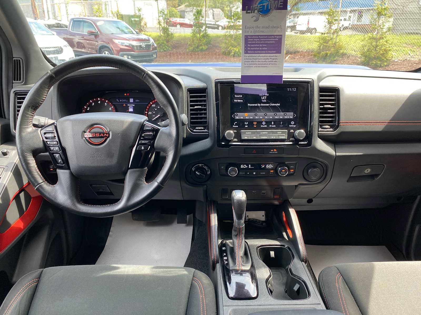 Used 2022 Nissan Frontier PRO-4X w/ Technology Package AWD/4WD image 8