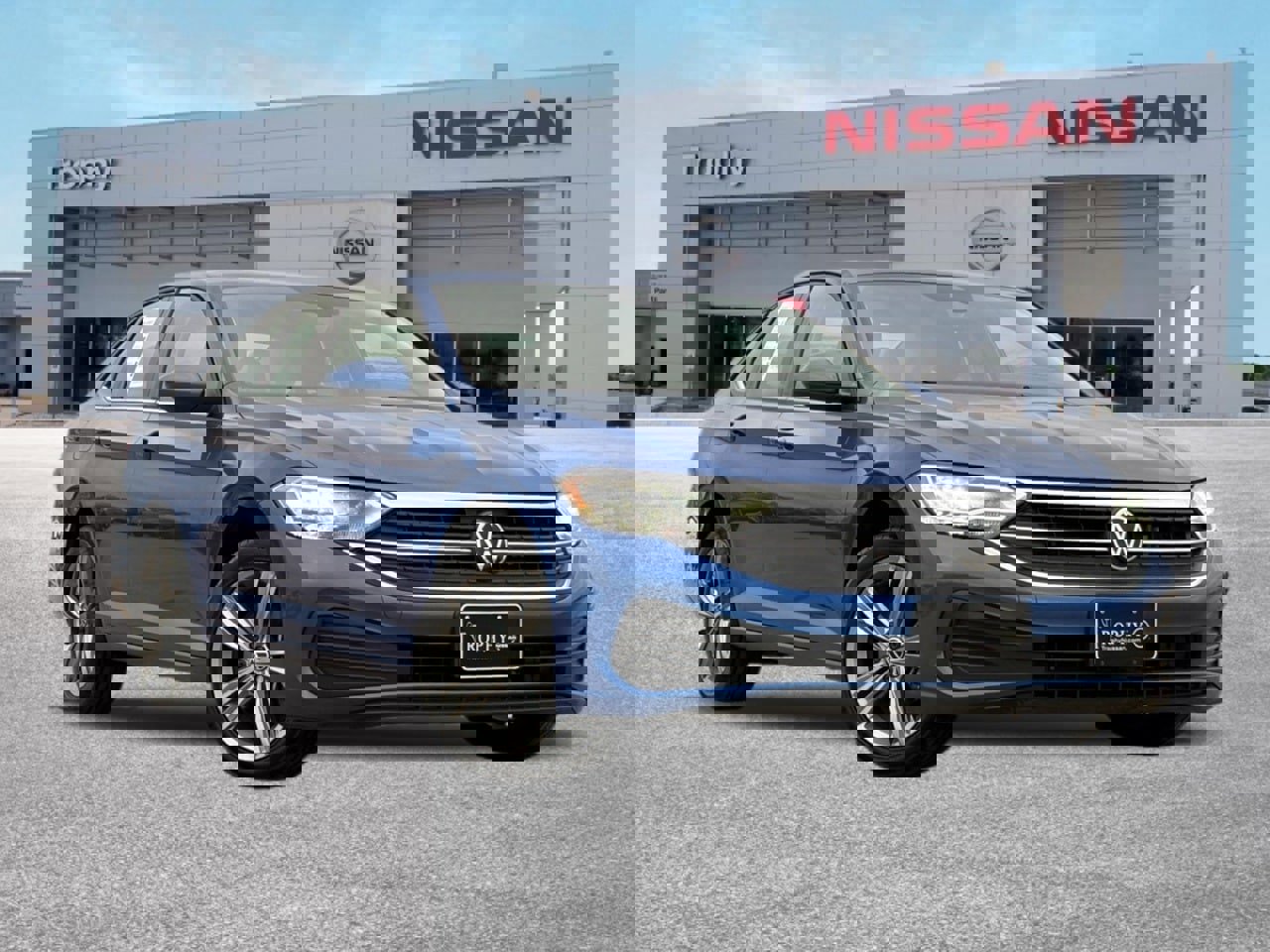 Used 2024 Volkswagen Jetta SE