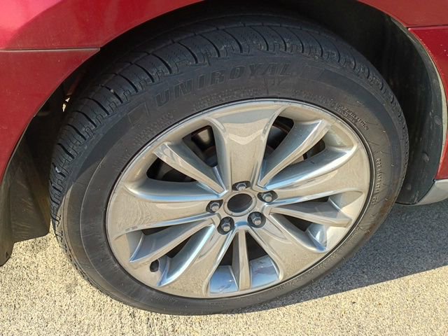 Used 2010 Ford Taurus Limited image 33