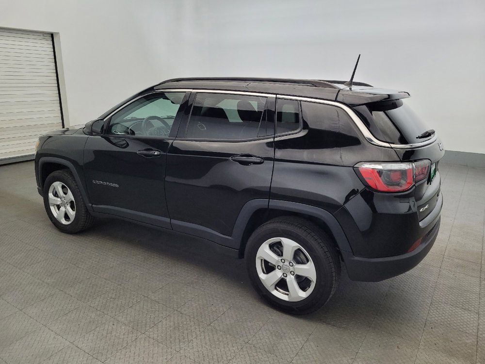 Used 2018 Jeep Compass Latitude image 3
