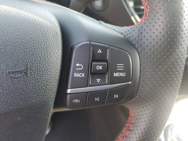Used 2023 Ford Escape ST-Line AWD/4WD image 12
