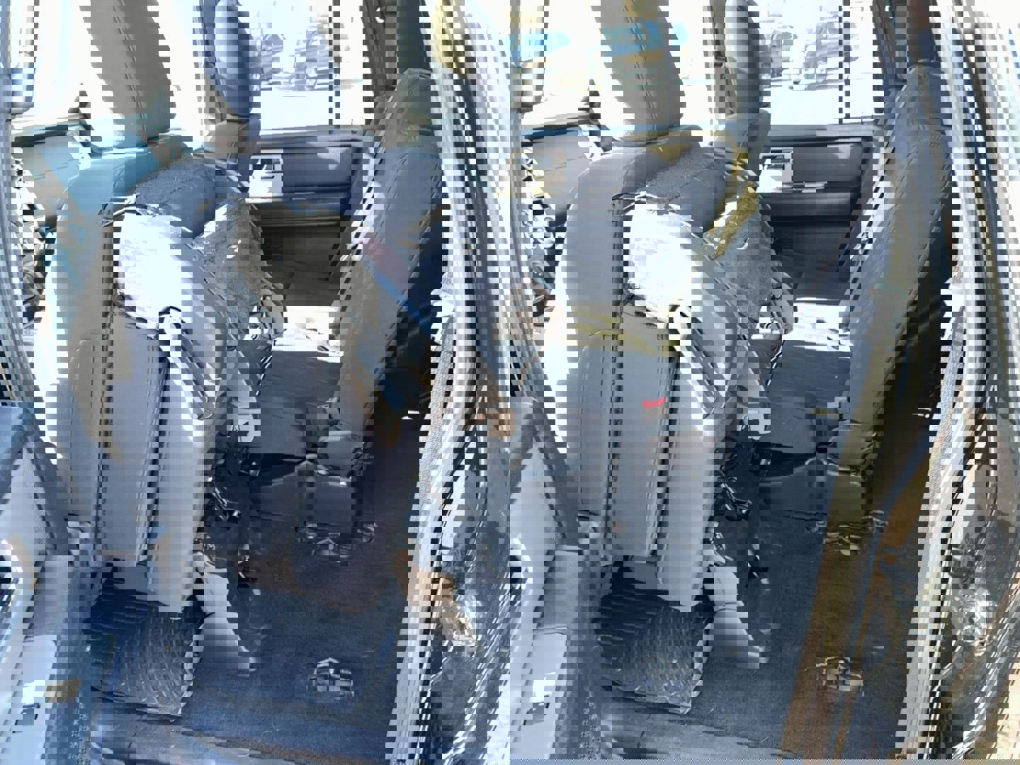 Used 2017 Ford Expedition EL XLT image 13