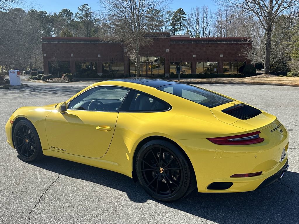 Used 2017 Porsche 911 Carrera image 6