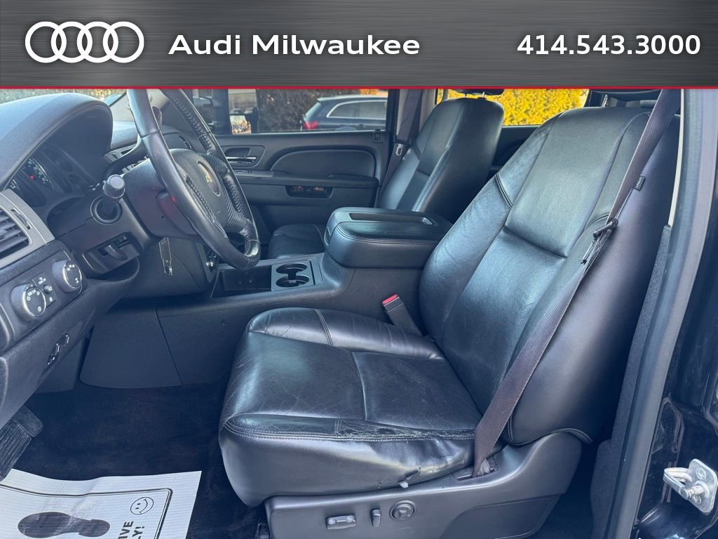 Used 2013 Chevrolet Silverado 2500 LTZ w/ LTZ Plus Package image 16